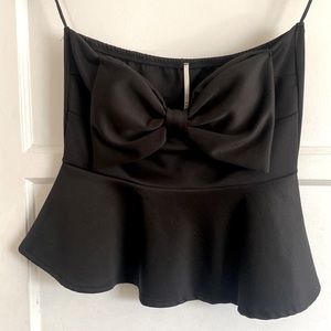 Strapless bow top
